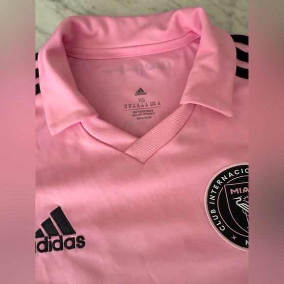 Adidas Inter Miami Home Jersey (Pink) socks included - Picture 3 of 8